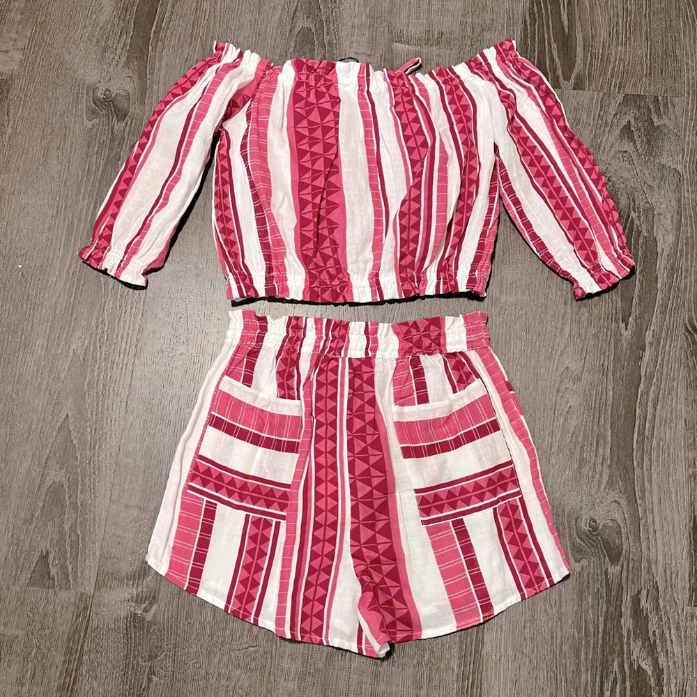 ELAN***Pink/White Cropped Off-Shoulder Top + Shorts SET**Sm. NWT! - Picture 3 of 3